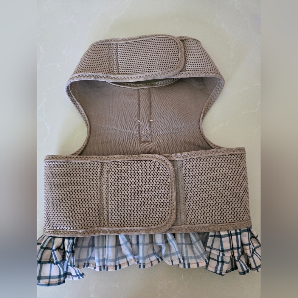 Parisian Works Tan Dog Harness with Blue Plaid Bow - Picture 5 of 11